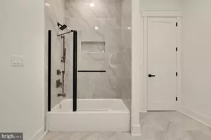 811 Sligo Creek Pkwy, Takoma Park, MD 20912 - Photo 51