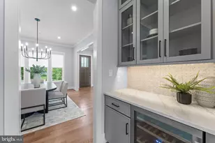8104 Woodhaven Blvd, Bethesda, MD 20817 - Photo 5