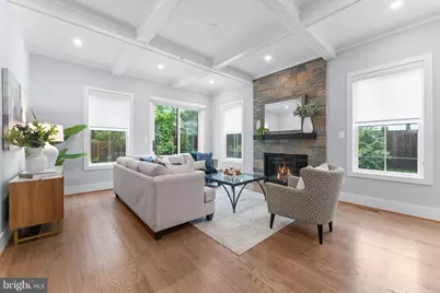 8104 Woodhaven Boulevard, Bethesda, MD 20817 - Photo 15