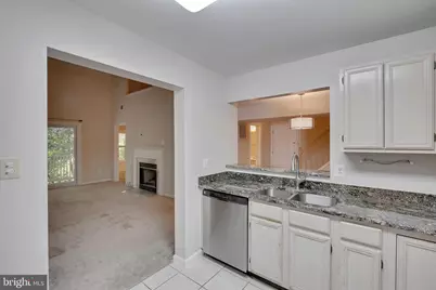 15305 Diamond Cove Terrace #7-B, Rockville, MD 20850 - Photo 3