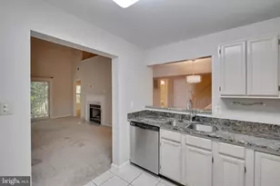 15305 Diamond Cove Terrace, Rockville, MD 20850 - Photo 3