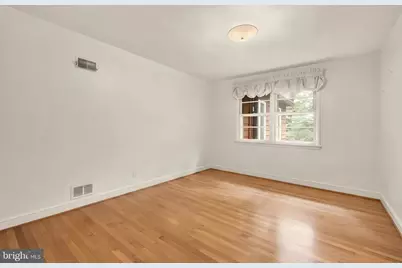 7201 Pyle Road, Bethesda, MD 20817 - Photo 29