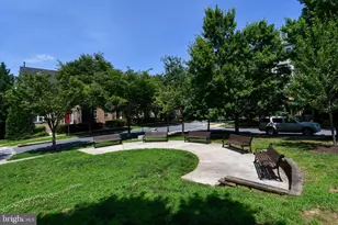 589 Cedar Spring St, Gaithersburg, MD 20877 - Photo 41
