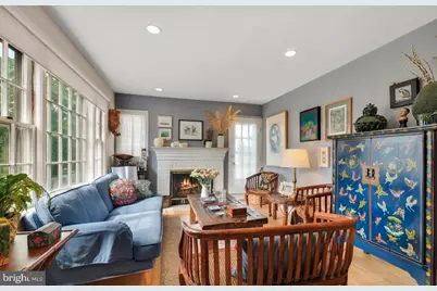 9504 Milstead Drive, Bethesda, MD 20817 - Photo 3
