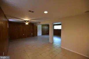 4015 Heathfield Rd, Rockville, MD 20853 - Photo 17