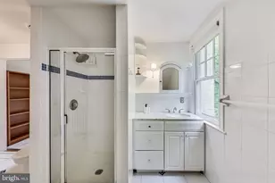 5809 Grosvenor Ln, Bethesda, MD 20814 - Photo 25