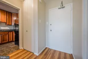 4515 Willard Ave, Chevy Chase, MD 20815 - Photo 5