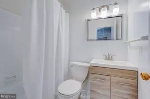 6417 Earlham Dr, Bethesda, MD 20817 - Photo 21