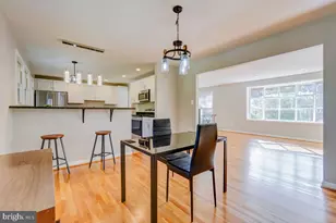 6417 Earlham Dr, Bethesda, MD 20817 - Photo 11