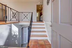 6417 Earlham Dr, Bethesda, MD 20817 - Photo 5