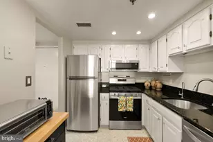 4808 Moorland Ln, Bethesda, MD 20814 - Photo 13