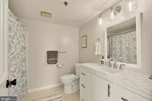 4808 Moorland Ln, Bethesda, MD 20814 - Photo 19