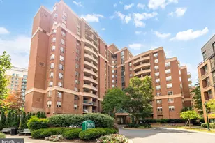 4808 Moorland Ln, Bethesda, MD 20814 - Photo 1