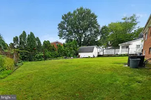 1207 Oakview Dr, Silver Spring, MD 20903 - Photo 23