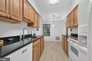 5802 Nicholson Ln, North Bethesda, MD 20852 - Photo 7