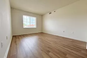 14800 Pennfield Cir, Silver Spring, MD 20906 - Photo 5