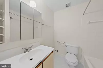 536 W Deer Park Road #536, Gaithersburg, MD 20877 - Photo 21