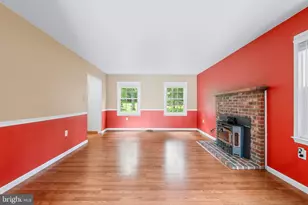 17613 Kirk Ln, Rockville, MD 20853 - Photo 7