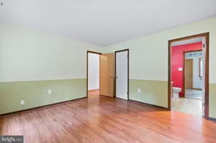 17613 Kirk Ln, Rockville, MD 20853 - Photo 13
