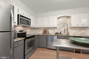 4 Dudley Ct, Bethesda, MD 20814 - Photo 21