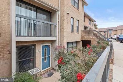 4 Dudley Court #2, Bethesda, MD 20814 - Photo 7
