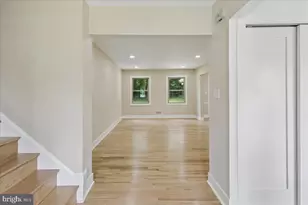 8607 Wild Olive Dr, Potomac, MD 20854 - Photo 3