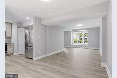 6735 Kenwood Forest Lane #40, Chevy Chase, MD 20815 - Photo 5