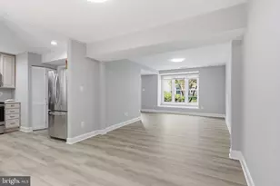 6735 Kenwood Forest Ln, Chevy Chase, MD 20815 - Photo 5