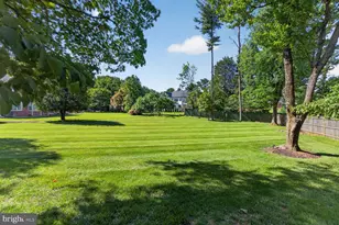 6720 Newbold Dr, Bethesda, MD 20817 - Photo 29