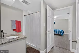 6720 Newbold Dr, Bethesda, MD 20817 - Photo 23