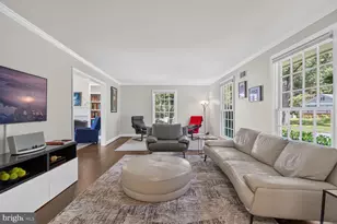 6720 Newbold Dr, Bethesda, MD 20817 - Photo 7