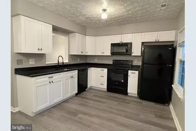 18674 Winding Creek Place, Germantown, MD 20874 - Photo 7