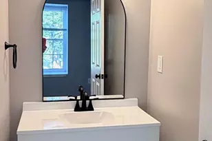 18674 Winding Creek Pl, Germantown, MD 20874 - Photo 13