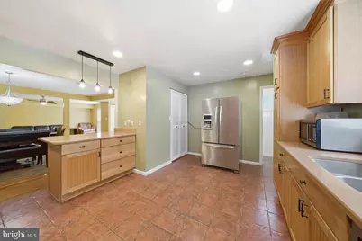 11412 Fairoak Drive, Silver Spring, MD 20902 - Photo 9