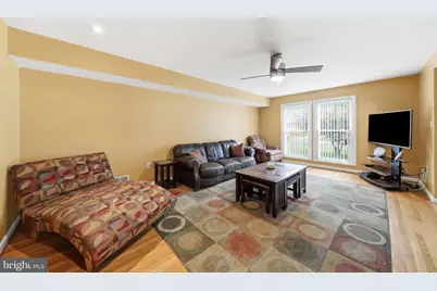 11412 Fairoak Drive, Silver Spring, MD 20902 - Photo 17