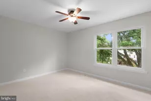 9614 Bush Hill Terrace, Gaithersburg, MD 20882 - Photo 29