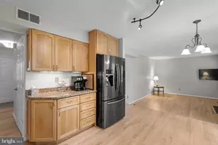 9614 Bush Hill Terrace, Gaithersburg, MD 20882 - Photo 11