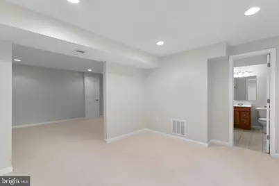9614 Bush Hill Terrace, Gaithersburg, MD 20882 - Photo 37