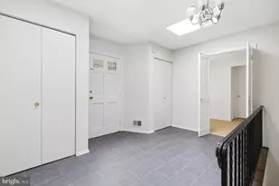 9004 Paddock Ln, Rockville, MD 20854 - Photo 3