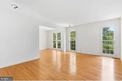 9004 Paddock Lane, Rockville, MD 20854 - Photo 7