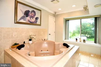 9401 Hickory View Place, Gaithersburg, MD 20886 - Photo 27
