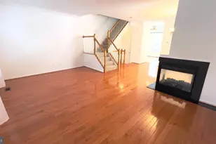 9742 Washingtonian Blvd, Gaithersburg, MD 20878 - Photo 7