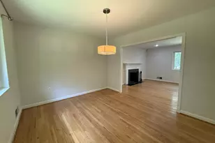 9209 E Parkhill Dr, Bethesda, MD 20814 - Photo 9