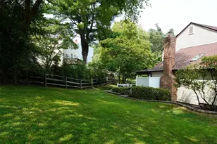15 Middlebridge Ct, Silver Spring, MD 20906 - Photo 5