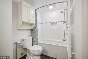 4601 N Park Ave, Chevy Chase, MD 20815 - Photo 25