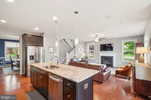 13305 Windy Meadow Ln, Silver Spring, MD 20906 - Photo 7