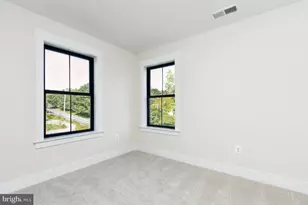 19501 Fisher Ave, Poolesville, MD 20837 - Photo 23