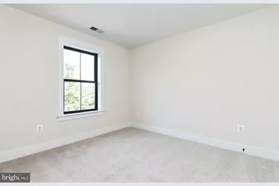 19501 Fisher Avenue, Poolesville, MD 20837 - Photo 21