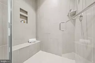 10430 Breuer St, Bethesda, MD 20817 - Photo 29