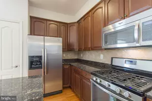 23045 Sweetspire Dr, Clarksburg, MD 20871 - Photo 7